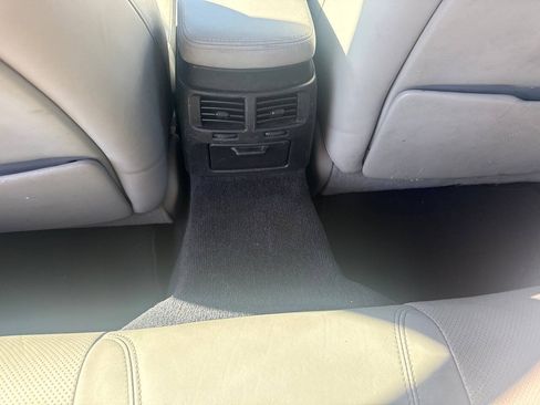 Used 2007 Lexus IS 350 RWD image 21