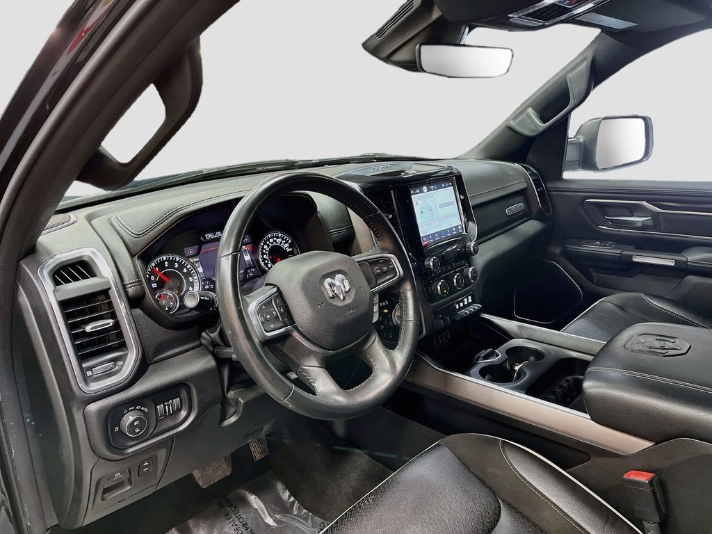Used 2022 RAM 1500 Laramie w/ Sport Appearance Package AWD/4WD image 9