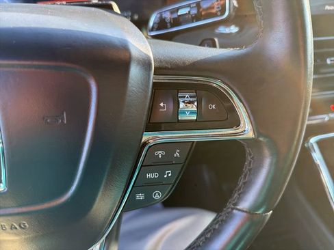 Used 2023 Lincoln Navigator Reserve image 18