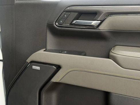 Used 2023 Chevrolet Silverado 1500 ZR2 w/ Technology Package image 31