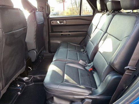 Used 2023 Ford Explorer 4WD Police Interceptor image 5