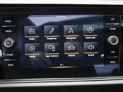 Used 2024 Volkswagen Jetta GLI Autobahn image 23