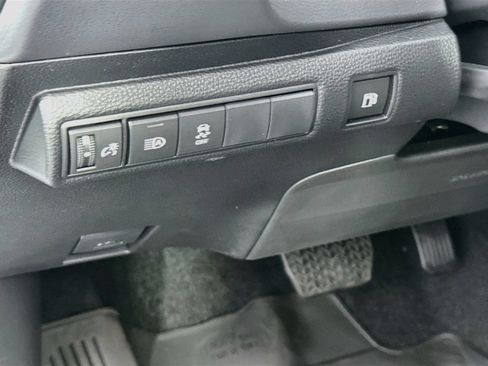 New 2026 Toyota Corolla SE FWD image 10