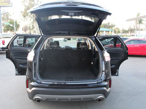 Used 2020 Ford Edge SEL AWD/4WD image 29