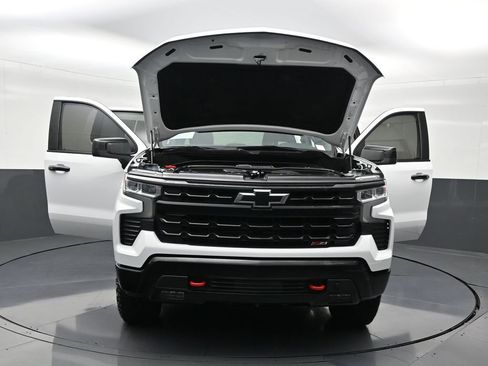 Used 2024 Chevrolet Silverado 1500 LT Trail Boss image 37