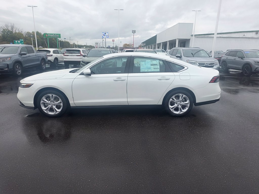 New 2026 Honda Accord LX image 6