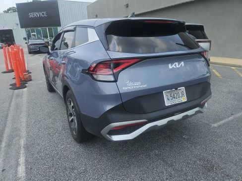 Certified 2023 Kia Sportage EX FWD image 3
