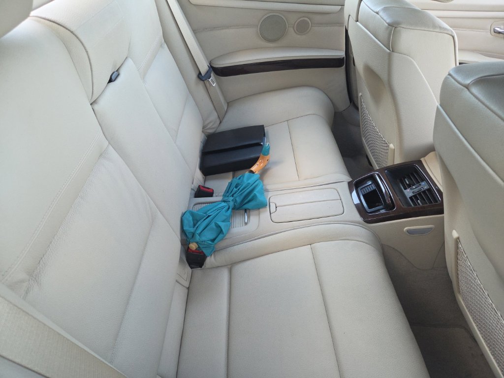 Used 2009 BMW 328i Convertible RWD image 11