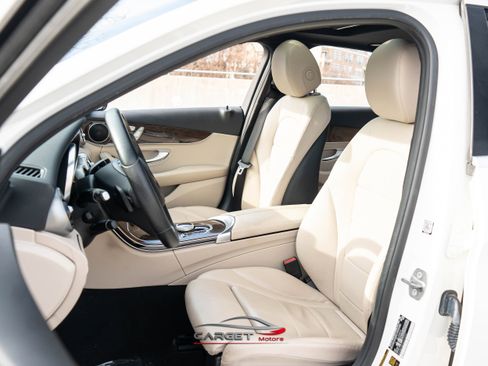 Used 2018 Mercedes-Benz C 300 C 300 w/ Premium Package image 12