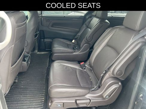 Used 2018 Honda Odyssey Elite image 10