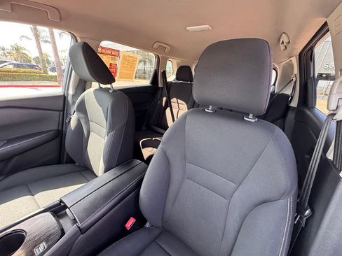 Certified 2024 Nissan Rogue S FWD image 12