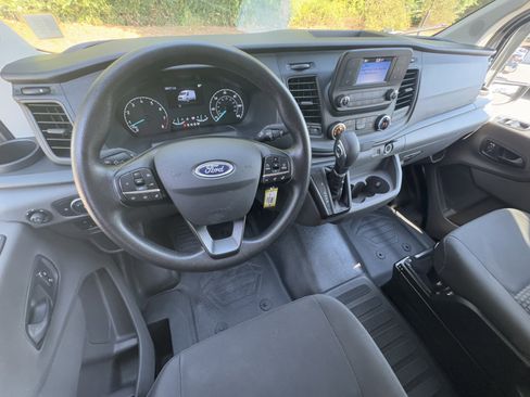 Used 2024 Ford Transit 250 Low Roof w/ Exterior Upgrade Package image 48