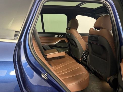 Used 2019 BMW X5 xDrive40i w/ Convenience Package AWD/4WD image 28