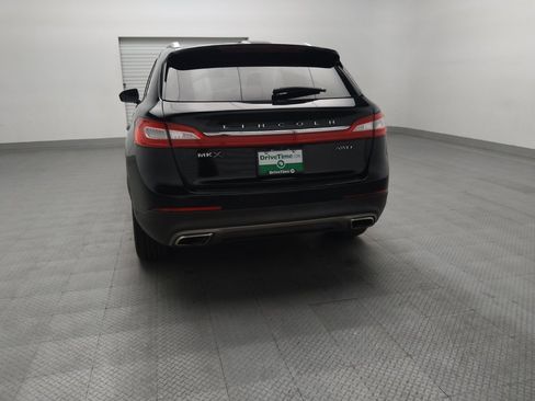 Used 2016 Lincoln MKX Reserve w/ Technology Package AWD/4WD image 6