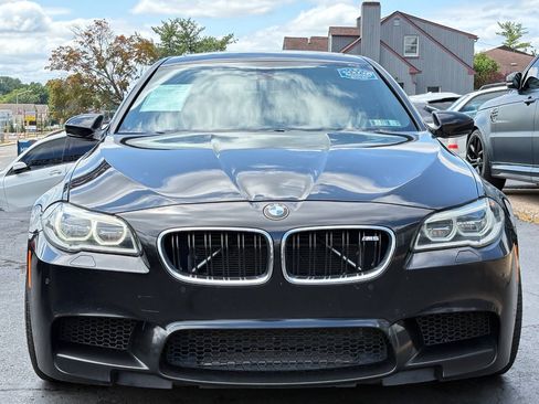 Used 2014 BMW M5 RWD image 2