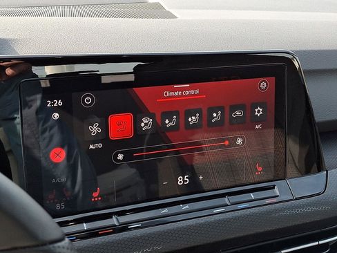 Used 2024 Volkswagen GTI SE image 18