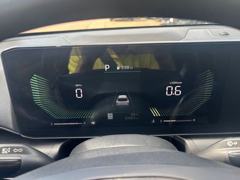 Used 2025 Kia K4 FWD image 39