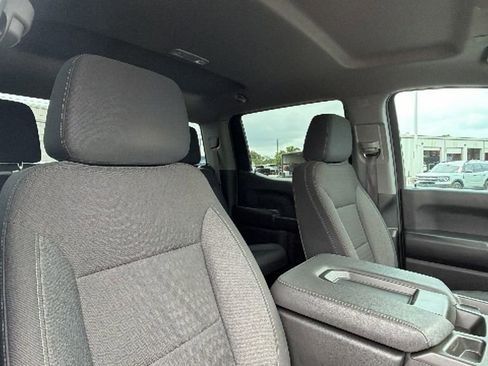 Used 2023 Chevrolet Silverado 1500 Custom Trail Boss image 31