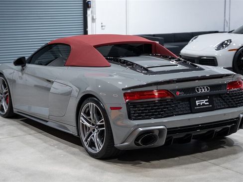 Used 2021 Audi R8 V10 performance AWD/4WD image 12