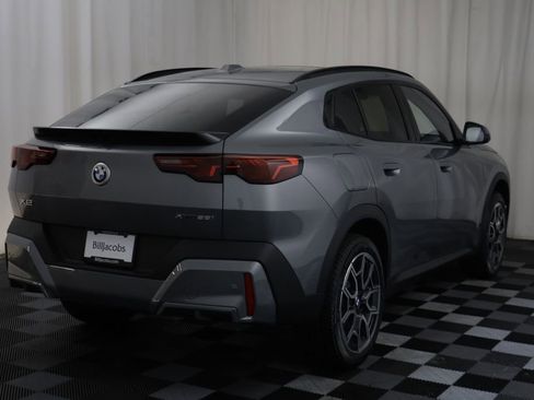 New 2026 BMW X2 xDrive28i w/ Convenience Package AWD/4WD image 17