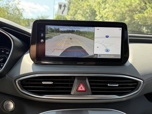 Used 2023 Hyundai Santa Fe SEL image 18