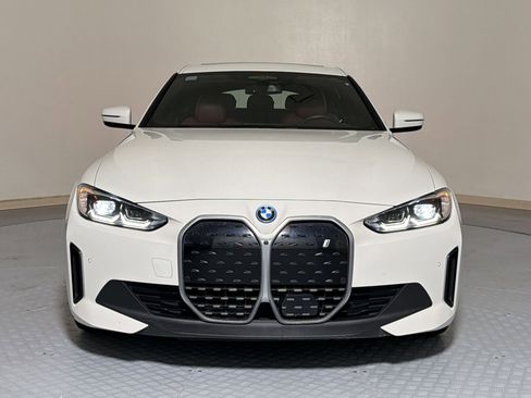 Used 2023 BMW i4 eDrive35 RWD image 5