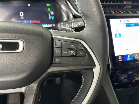 Used 2023 Jeep Grand Cherokee 4xe image 16