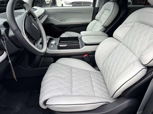 New 2026 Lincoln Navigator L Black Label w/ Black Label Special Edition AWD/4WD image 23