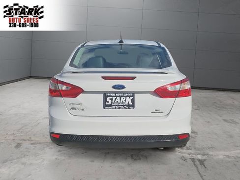 Used 2013 Ford Focus SE image 4