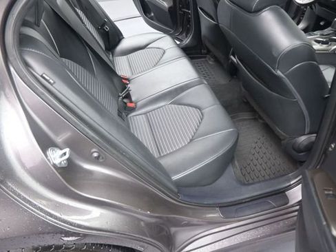 Used 2024 Toyota Camry SE FWD image 16