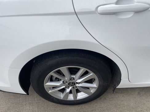 Used 2025 Toyota Camry LE w/ Convenience Package FWD image 7