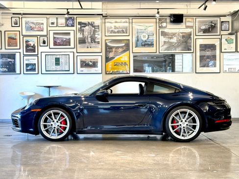 Used 2020 Porsche 911 Carrera 4S image 9