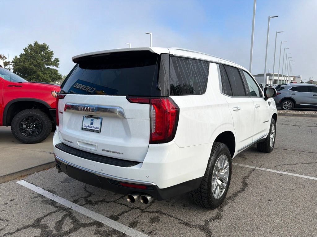 Used 2021 GMC Yukon Denali AWD/4WD image 3