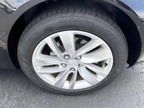 Used 2014 Buick Regal Premium w/ Driver Confidence Package #2 AWD/4WD image 33
