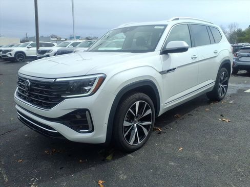 New 2026 Volkswagen Atlas SEL Premium R-Line image 4