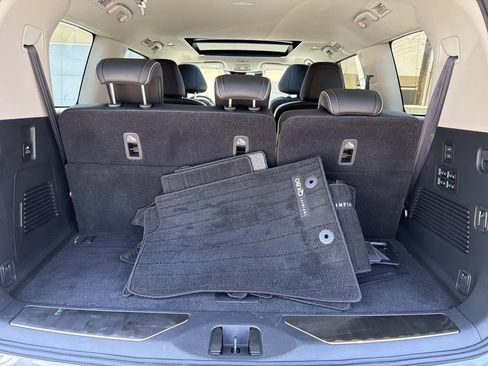 Certified 2025 INFINITI QX80 Sensory AWD/4WD image 6