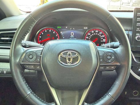 Used 2024 Toyota Camry XSE FWD image 27