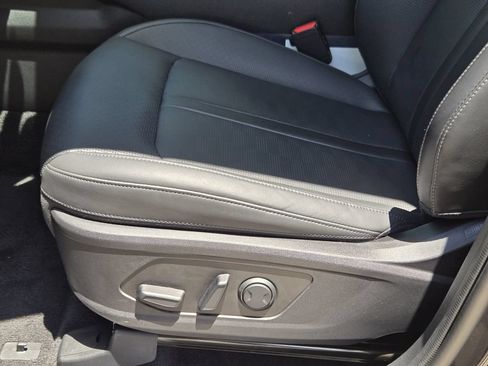 New 2026 Kia Sorento S AWD/4WD image 17