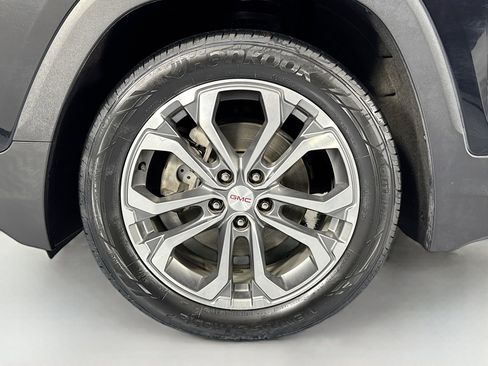 Used 2018 GMC Terrain SLT w/ Preferred Package image 32