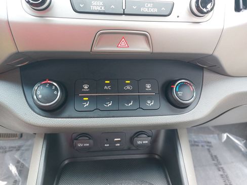 Used 2016 Kia Sportage LX w/ LX Popular Package FWD image 22