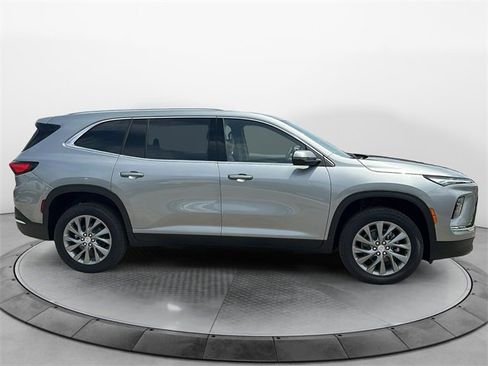 New 2025 Buick Enclave Preferred image 8