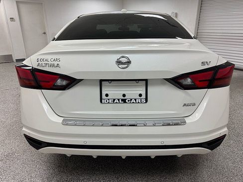 Used 2021 Nissan Altima 2.5 SV image 6