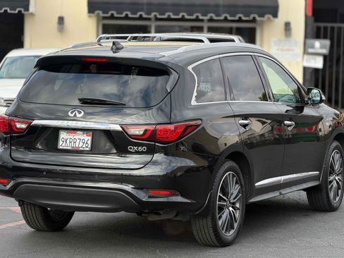 Used 2020 INFINITI QX60 Signature Edition FWD image 9