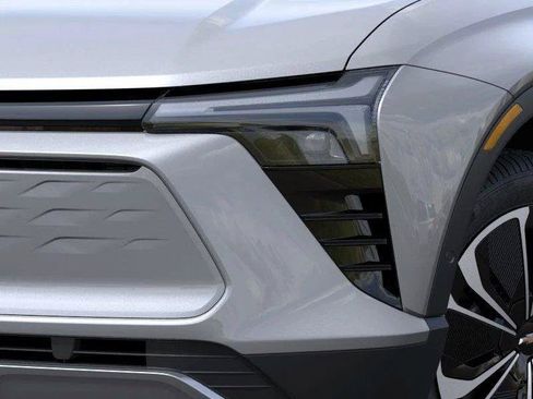 New 2025 Chevrolet Blazer EV LT w/ Super Cruise Package AWD/4WD image 59