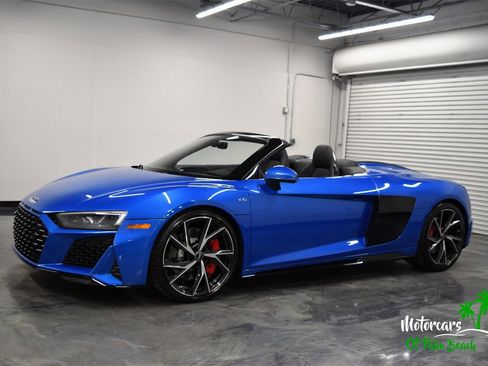 Used 2023 Audi R8 V10 performance w/ Premium Package image 4