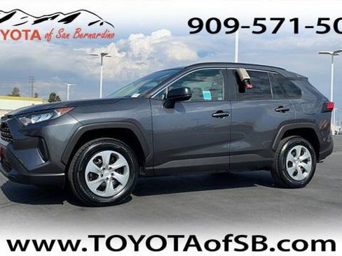 Certified 2020 Toyota RAV4 LE AWD/4WD image 1
