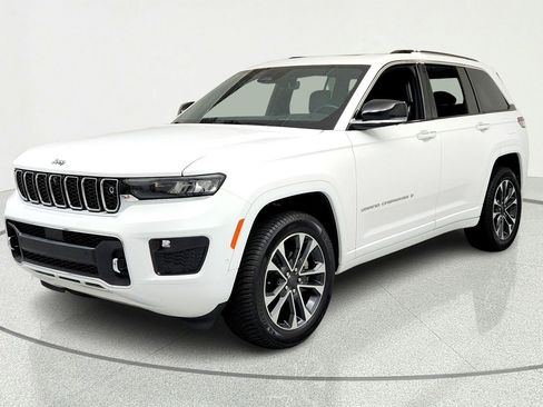 Used 2023 Jeep Grand Cherokee Overland w/ Adv Protech Group III AWD/4WD image 1