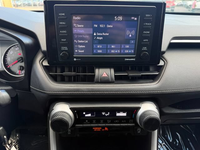 Used 2021 Toyota RAV4 LE w/ Carpet Mat Package (TMS) AWD/4WD image 8