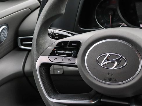 Used 2023 Hyundai Elantra SEL FWD image 22