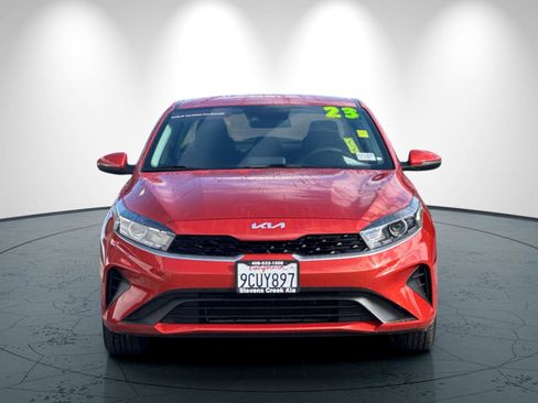 Certified 2023 Kia Forte LXS w/ LXS Technology Package image 9